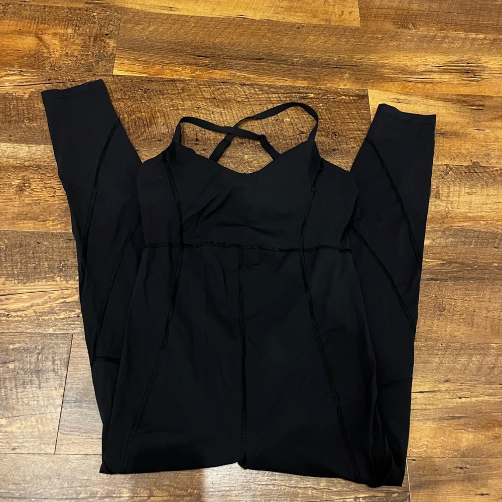 Outdoor voices body suit / jumpsuit / romper with pockets